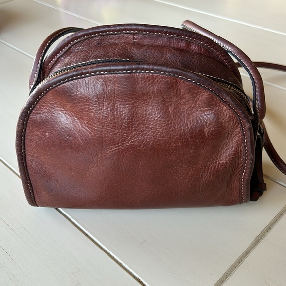 Margot Leather Crossbody Saddlebag - Picture 4 of 7